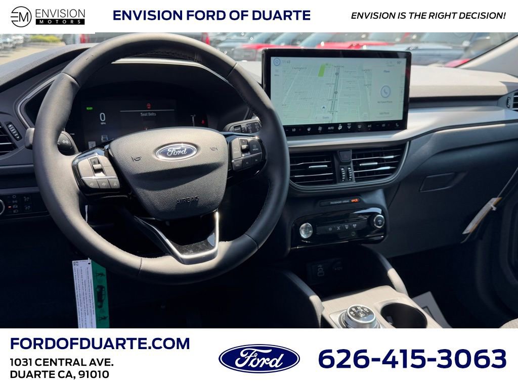 New 2025 Ford Escape SE image 29