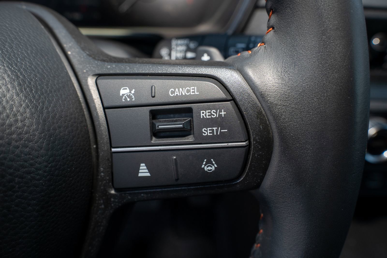 Certified 2025 Honda CR-V Sport image 32