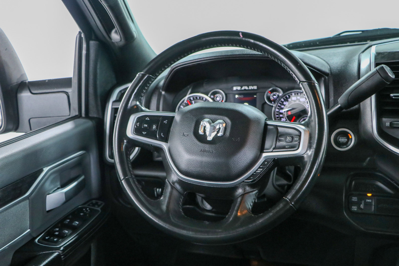 Used 2023 RAM 2500 Big Horn w/ Level 1 Equipment Group AWD/4WD image 13