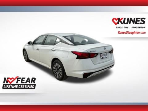 Used 2025 Nissan Altima 2.5 SV FWD image 8