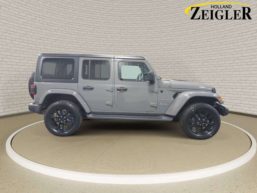 Used 2023 Jeep Wrangler Unlimited Sahara w/ Cold Weather Group image 4