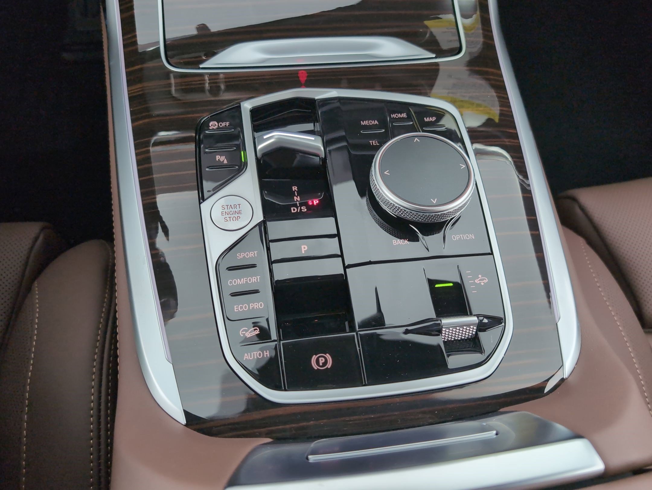 New 2026 BMW X7 M60i image 15