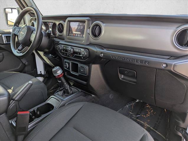 Used 2022 Jeep Wrangler Sport AWD/4WD image 21