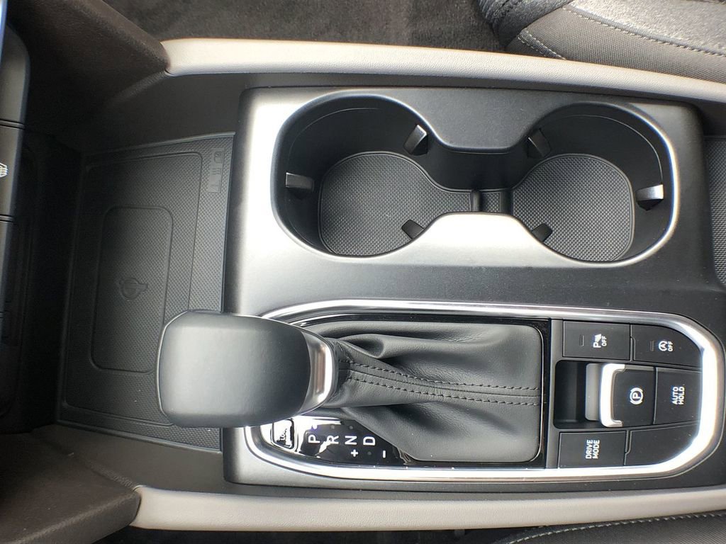 Used 2020 Hyundai Santa Fe SEL w/ Convenience Package image 42
