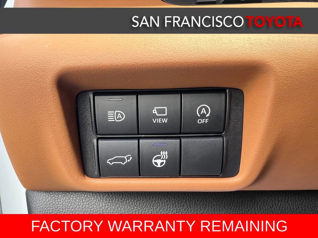 Used 2023 Toyota Highlander Platinum FWD image 35