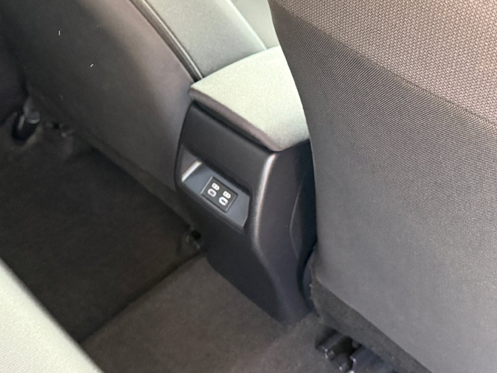 Certified 2025 Toyota Corolla LE FWD image 21