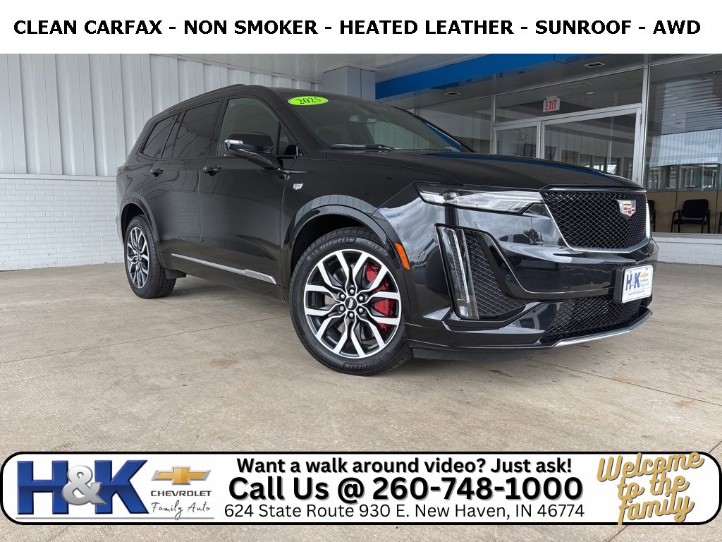 Used 2025 Cadillac XT6 Sport image 1