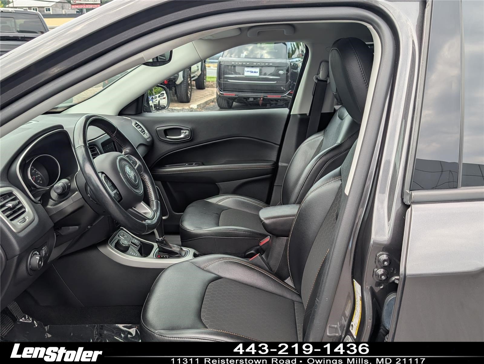 Used 2020 Jeep Compass Latitude w/ Popular Equipment Group AWD/4WD image 15
