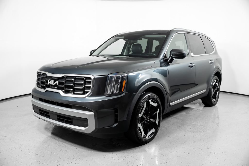 Used 2024 Kia Telluride S w/ S Sunroof Package FWD image 14