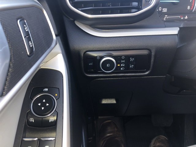 Used 2023 Ford Explorer XLT w/ Equipment Group 202A image 16