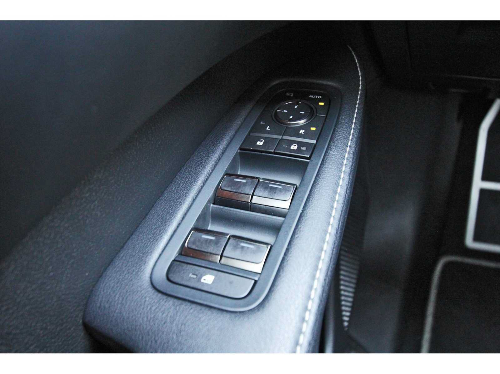 Used 2024 Lexus RX 350 F Sport w/ Convenience Package AWD/4WD image 20