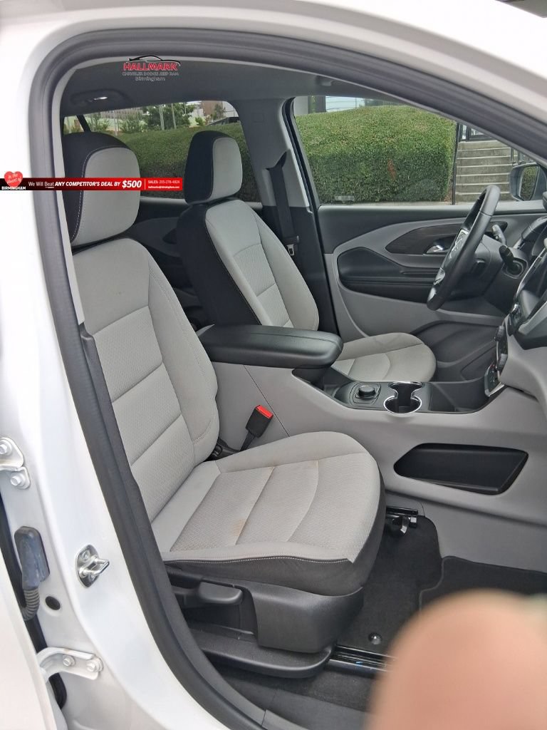 Used 2024 GMC Terrain SLE FWD image 23