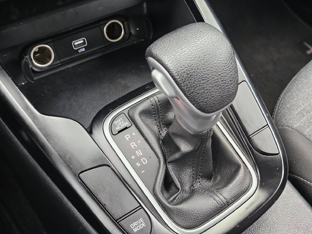 Used 2021 Kia Soul S FWD image 28