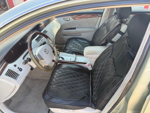 Used 2009 Toyota Avalon Limited image 8