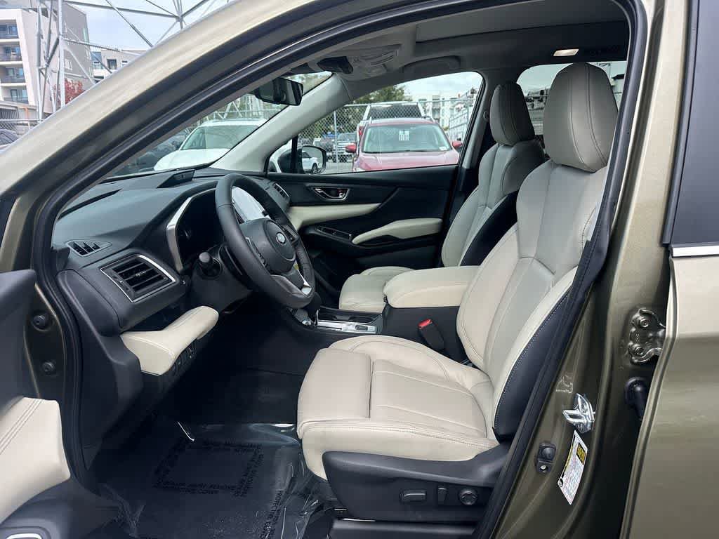 New 2026 Subaru Ascent Limited AWD/4WD image 2