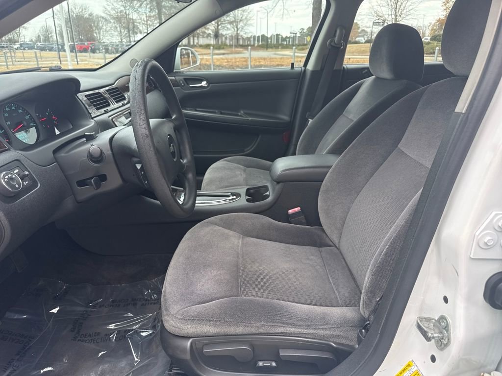 Used 2016 Chevrolet Impala LS image 13