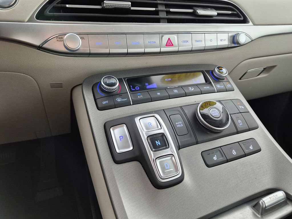 Used 2022 Hyundai Palisade SEL w/ Premium Package FWD image 21
