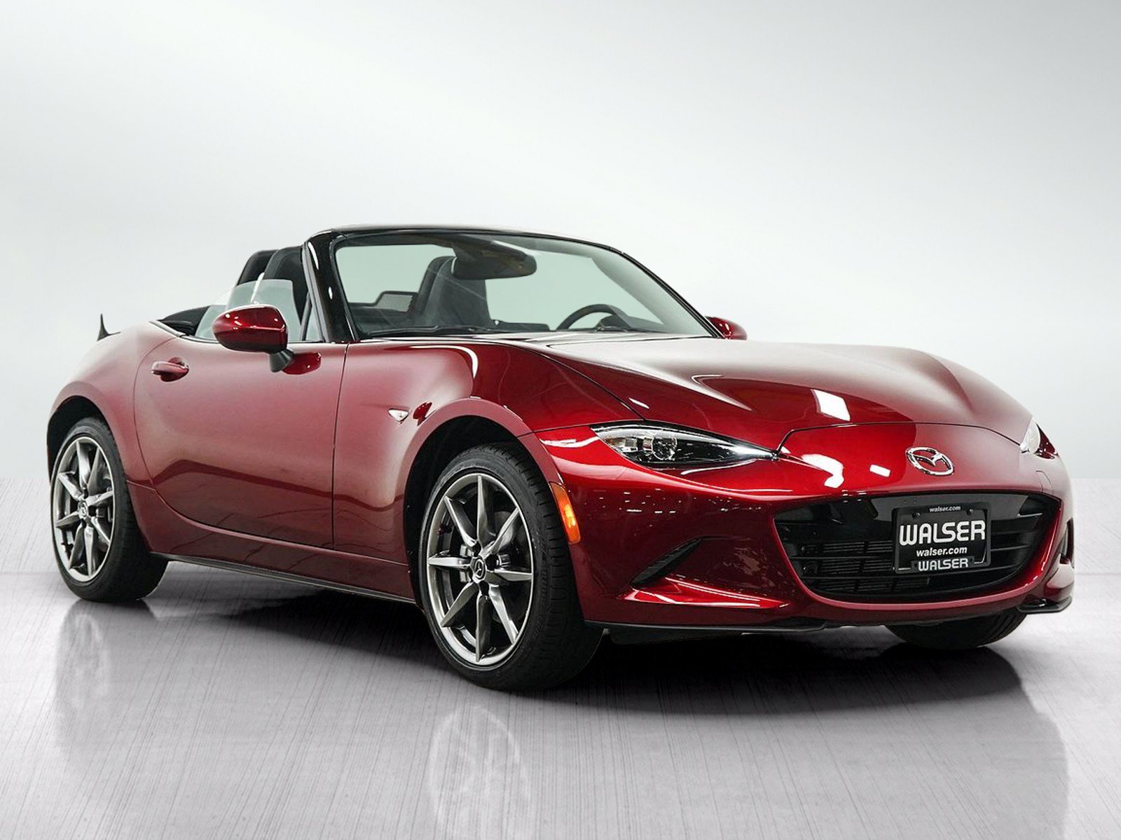 Used 2023 MAZDA MX-5 Miata Grand Touring RWD image 7