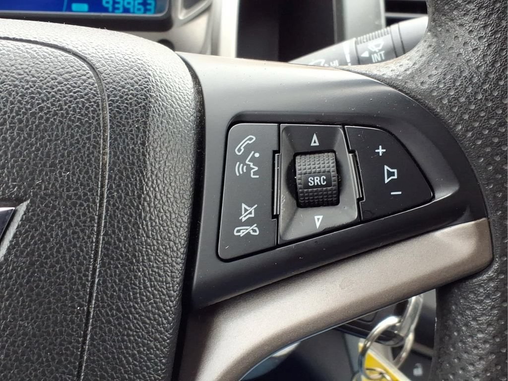 Used 2016 Chevrolet Sonic LT FWD image 8