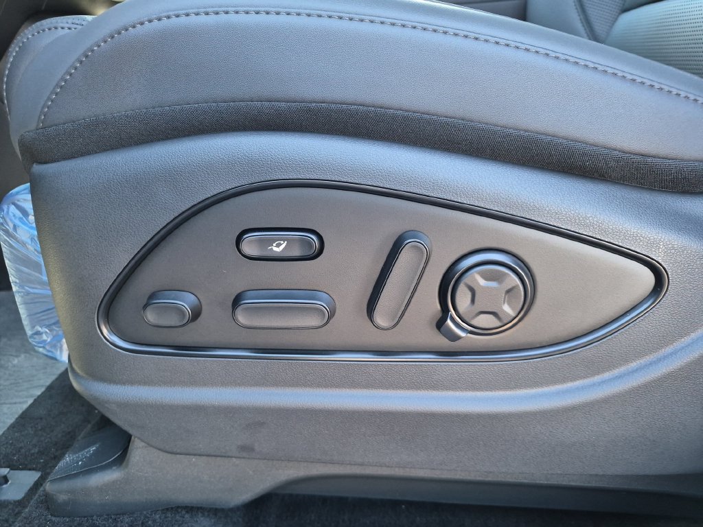 New 2027 Hyundai Palisade Calligraphy FWD image 16