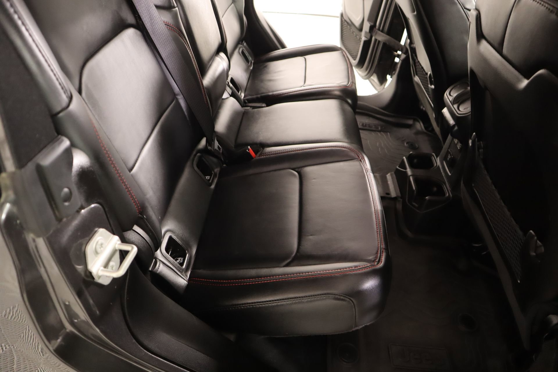 Used 2024 Jeep Gladiator Rubicon image 15