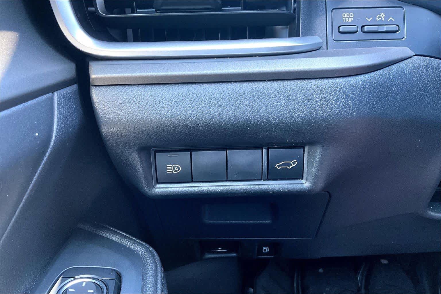 Certified 2024 Toyota Grand Highlander AWD image 35