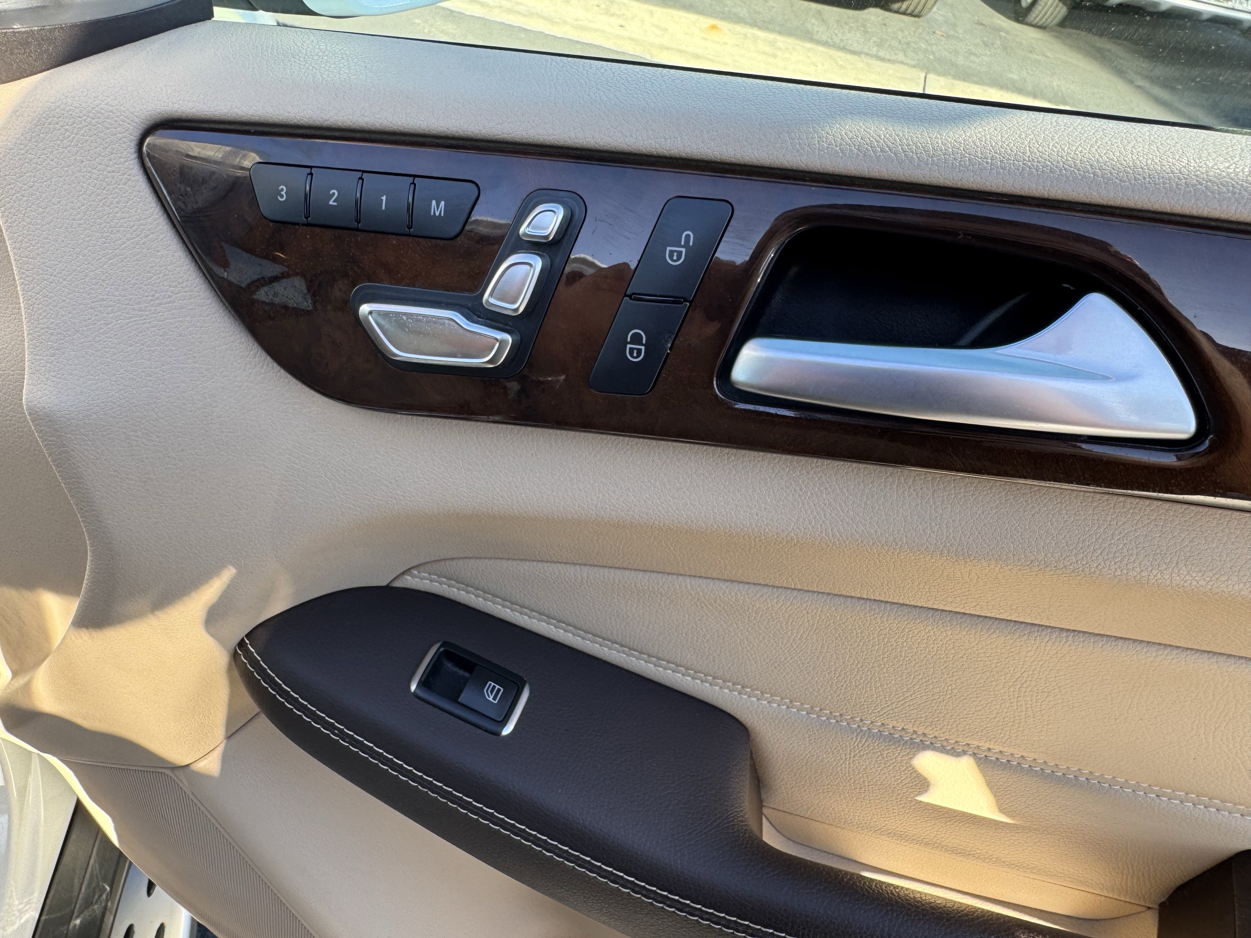 Used 2018 Mercedes-Benz GLE 350 image 36