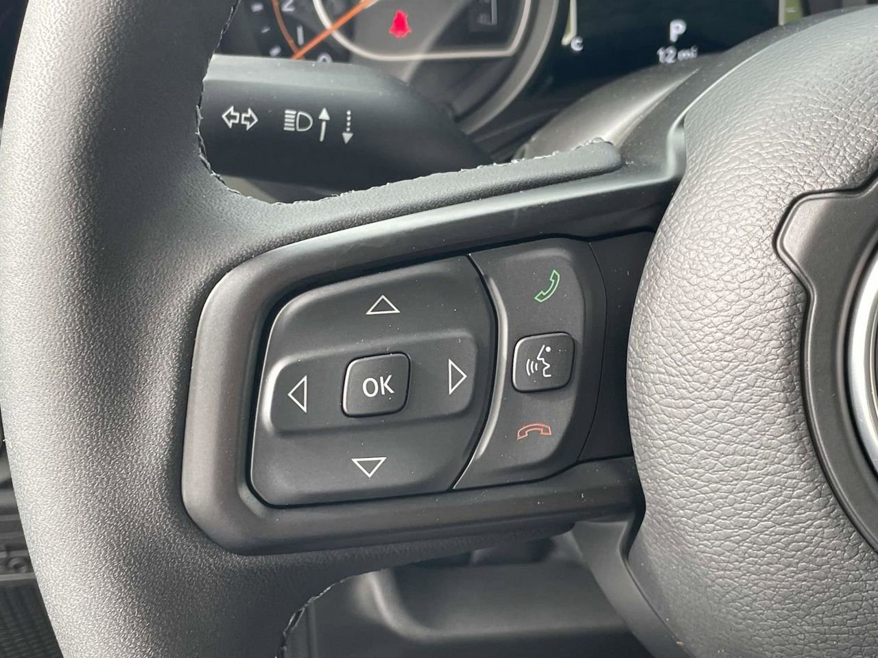 New 2025 Jeep Gladiator Mojave w/ Safety Group image 13