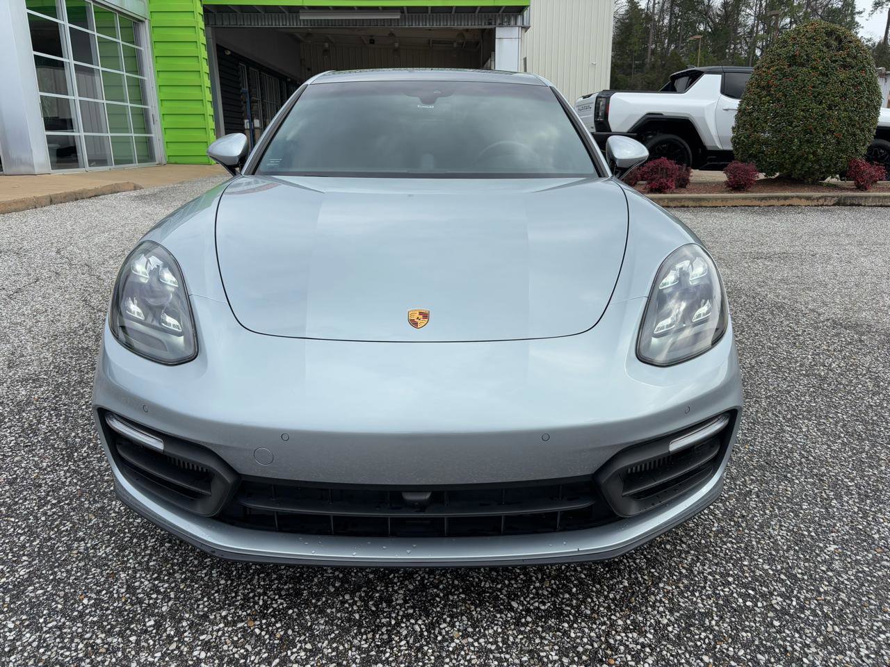 Used 2022 Porsche Panamera 4 Platinum Edition image 10