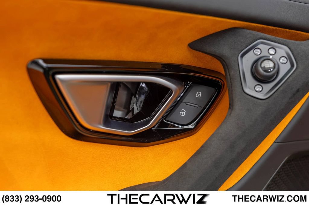 Used 2024 Lamborghini Huracan Tecnica RWD image 57