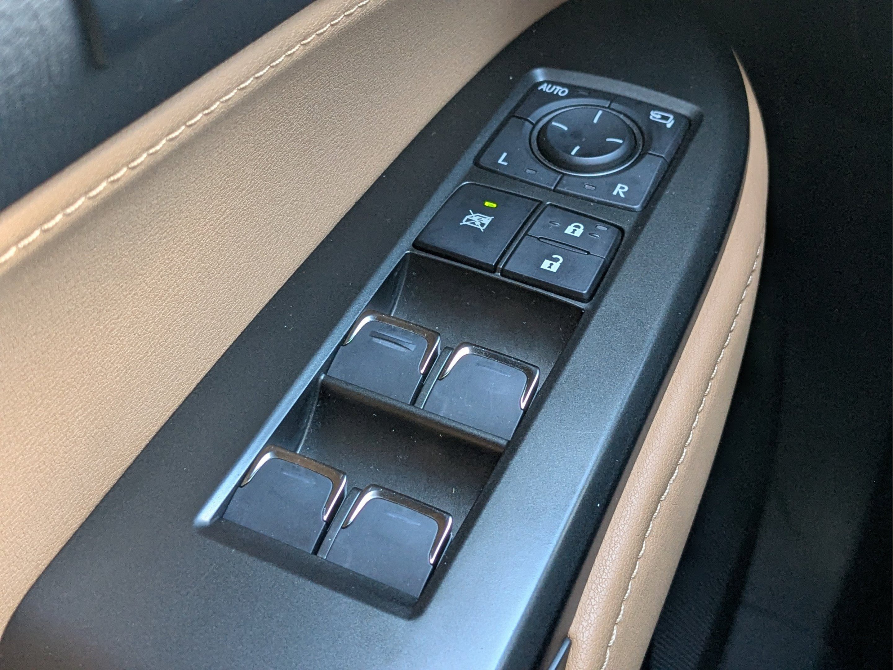 Used 2022 Lexus NX 350 AWD image 24