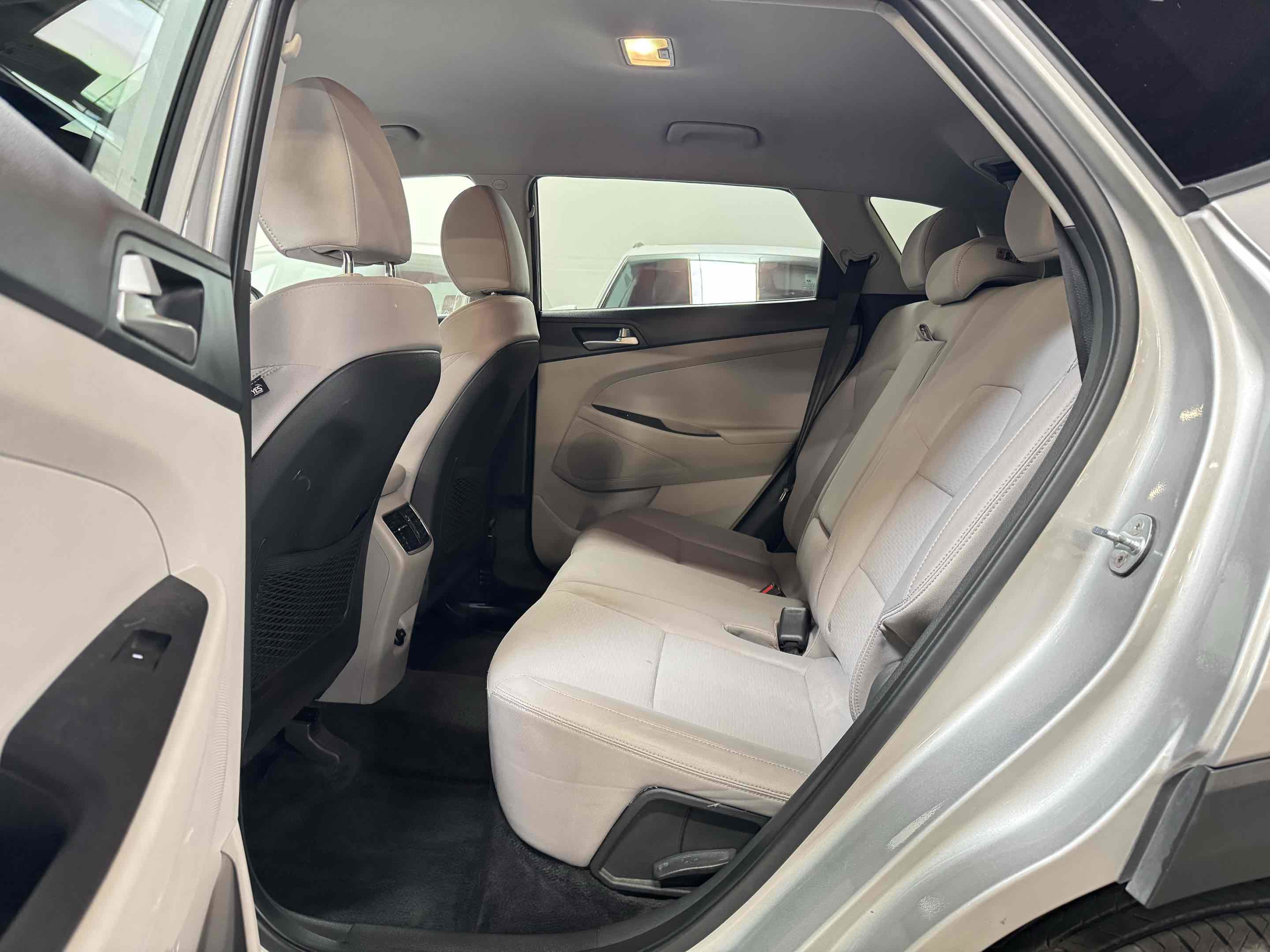 Used 2020 Hyundai Tucson SEL w/ Cargo Package image 7