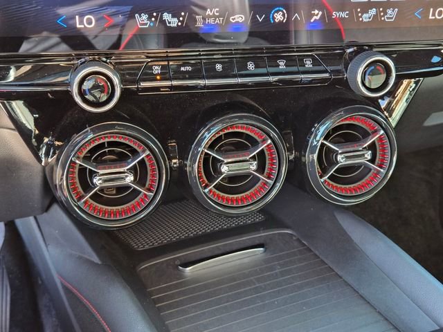 Certified 2024 Chevrolet Blazer EV RS image 22