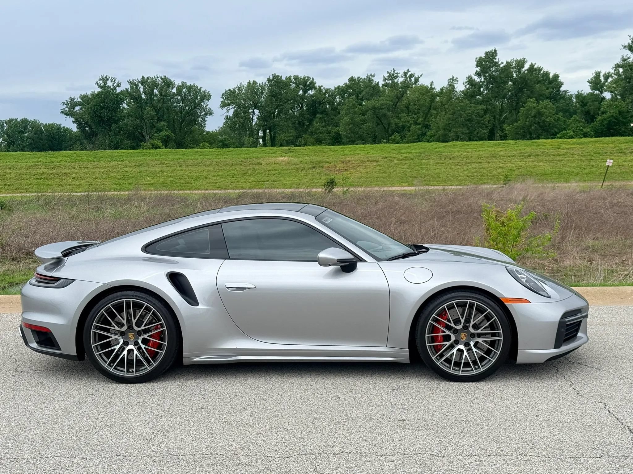 Used 2021 Porsche 911 GT3 RS AWD/4WD image 37