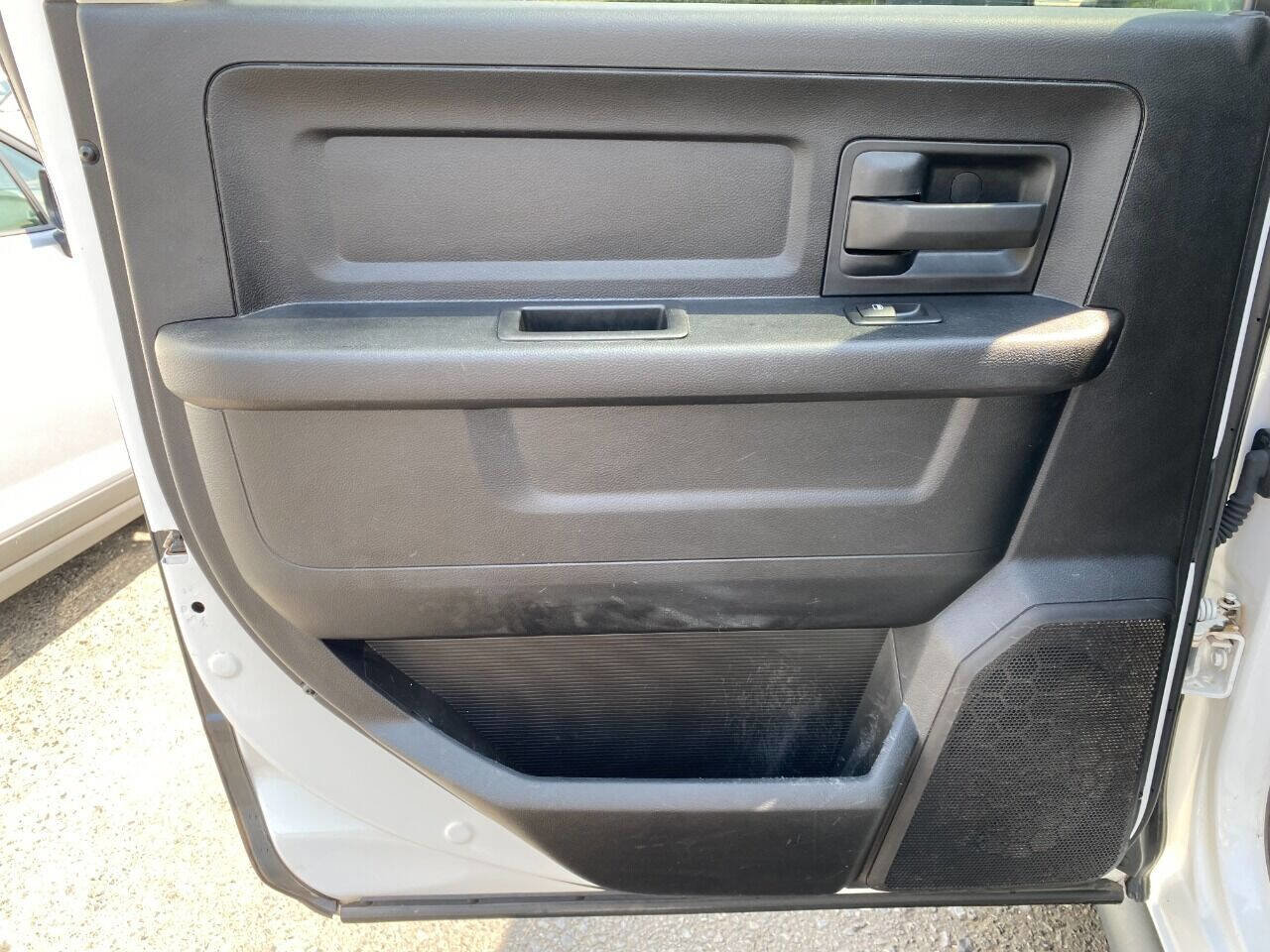 Used 2018 RAM 2500 Tradesman image 21