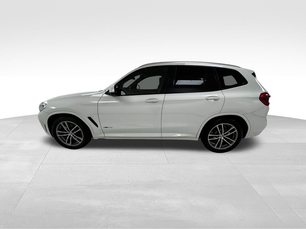 Used 2018 BMW X3 xDrive30i image 4
