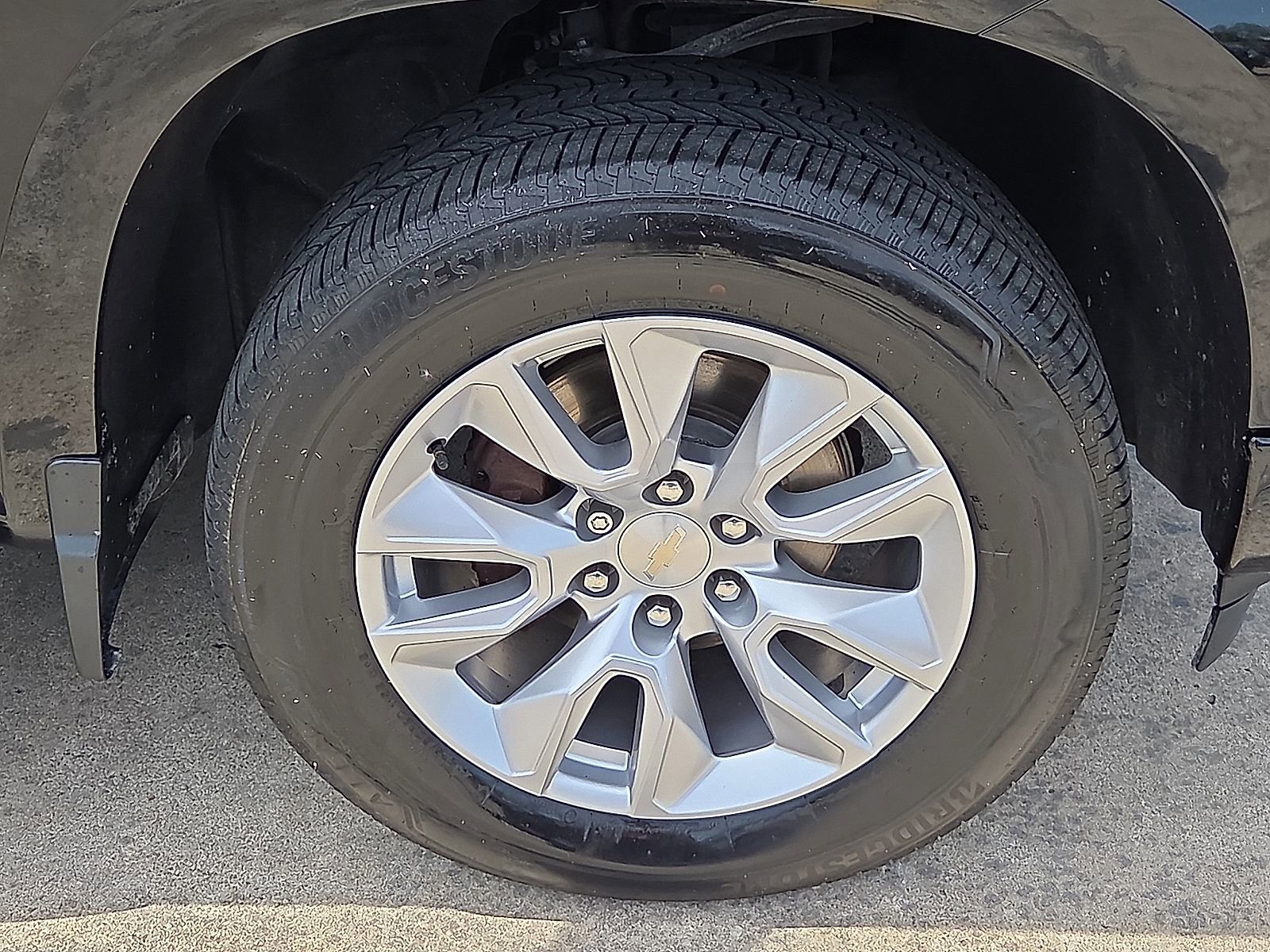 Used 2023 Chevrolet Silverado 1500 Custom image 7