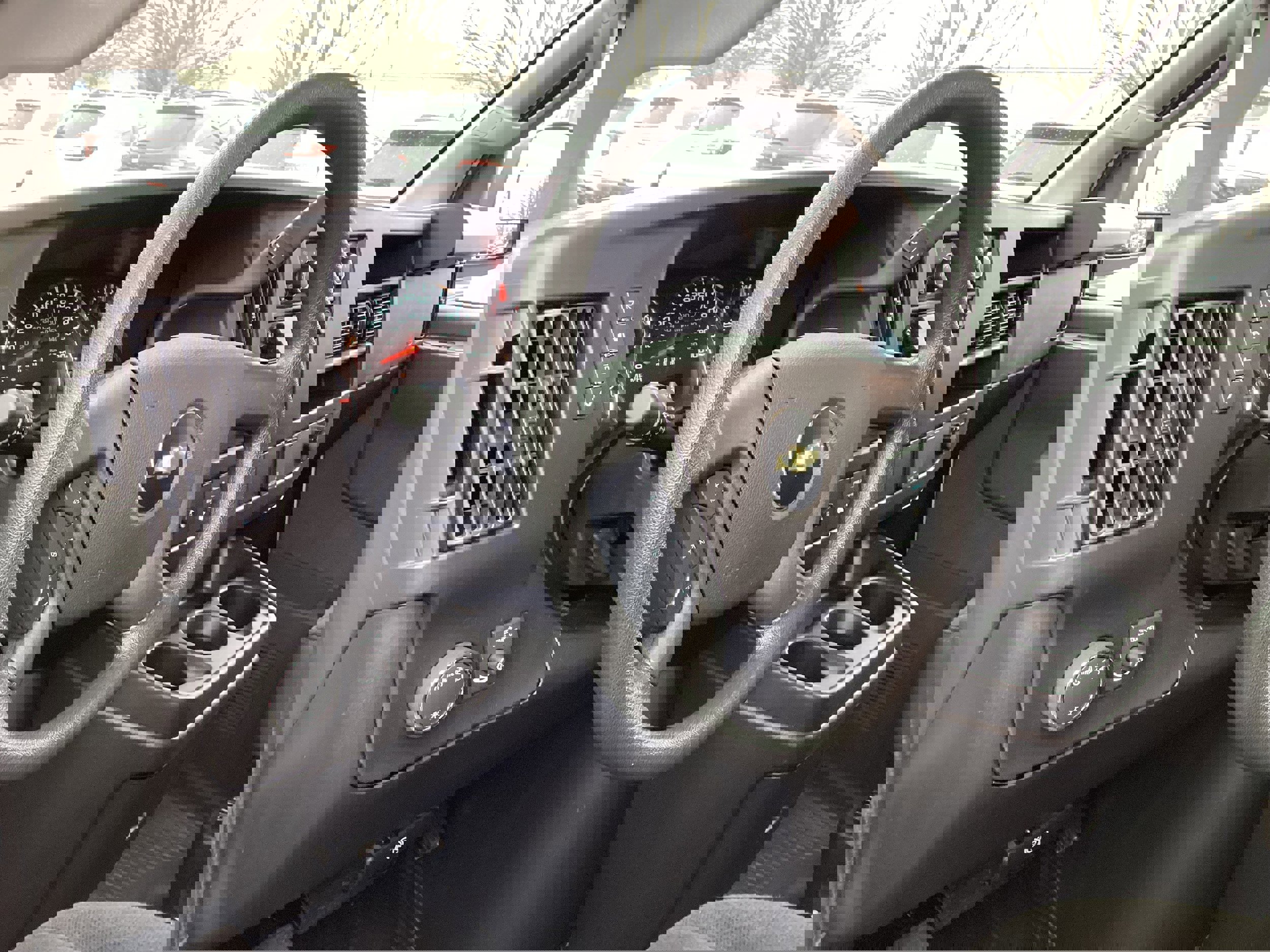 Used 2024 Chevrolet Express 2500 Work Van w/ Driver Convenience Package image 11