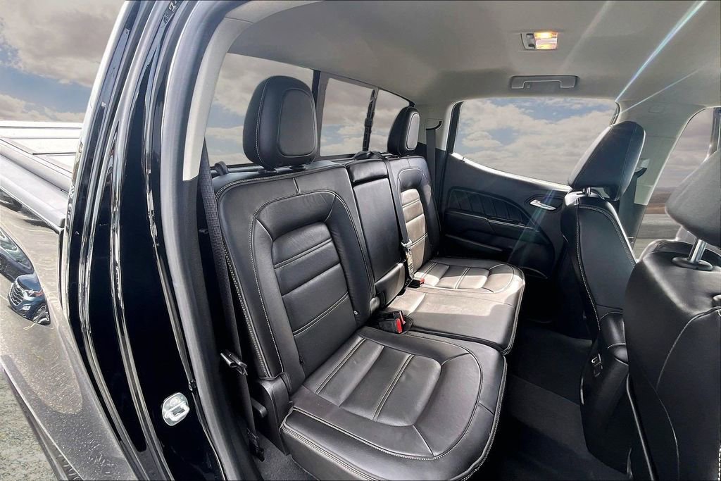 Used 2021 GMC Canyon Denali image 26