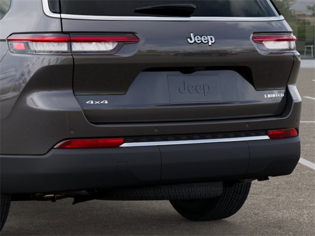 New 2025 Jeep Grand Cherokee L Limited w/ Trailer Tow Package image 13