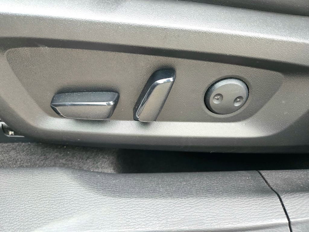 Used 2022 Mitsubishi Outlander SEL Black Edition image 23