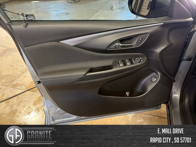 Used 2025 Buick Envista Preferred w/ Convenience I Package image 10