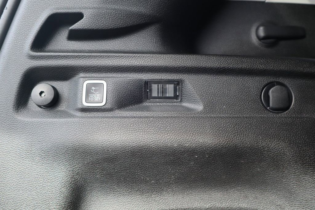 Used 2022 Jeep Grand Cherokee L Limited image 42