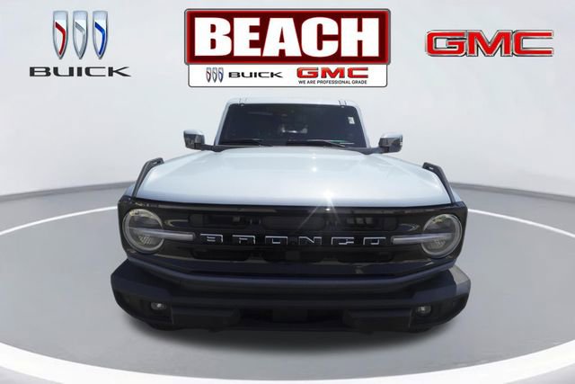 Used 2025 Ford Bronco Outer Banks AWD/4WD image 8