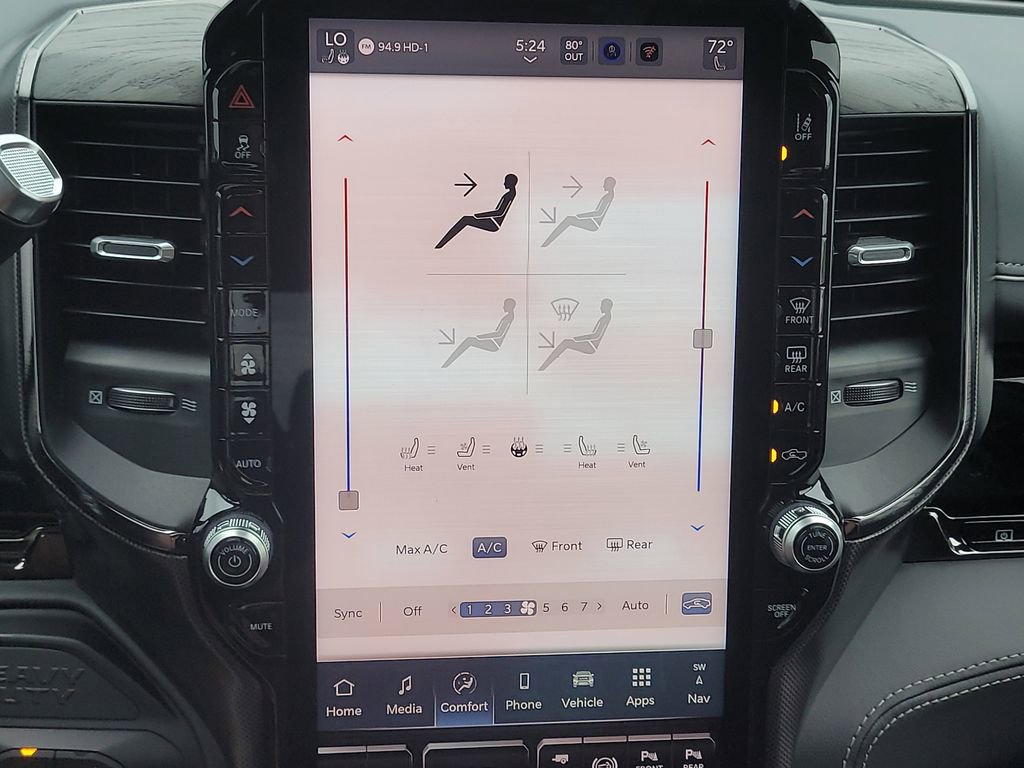 New 2026 RAM 2500 Limited image 25