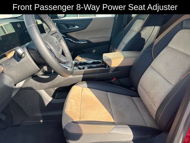 Used 2026 Chevrolet Equinox ACTIV w/ Convenience Package III FWD image 12