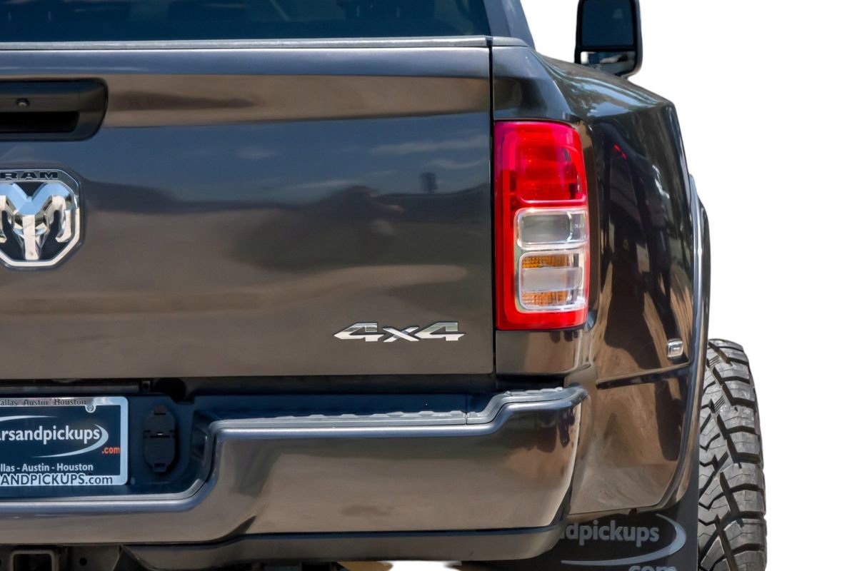 Used 2024 RAM 3500 Tradesman w/ Chrome Appearance Group AWD/4WD image 45