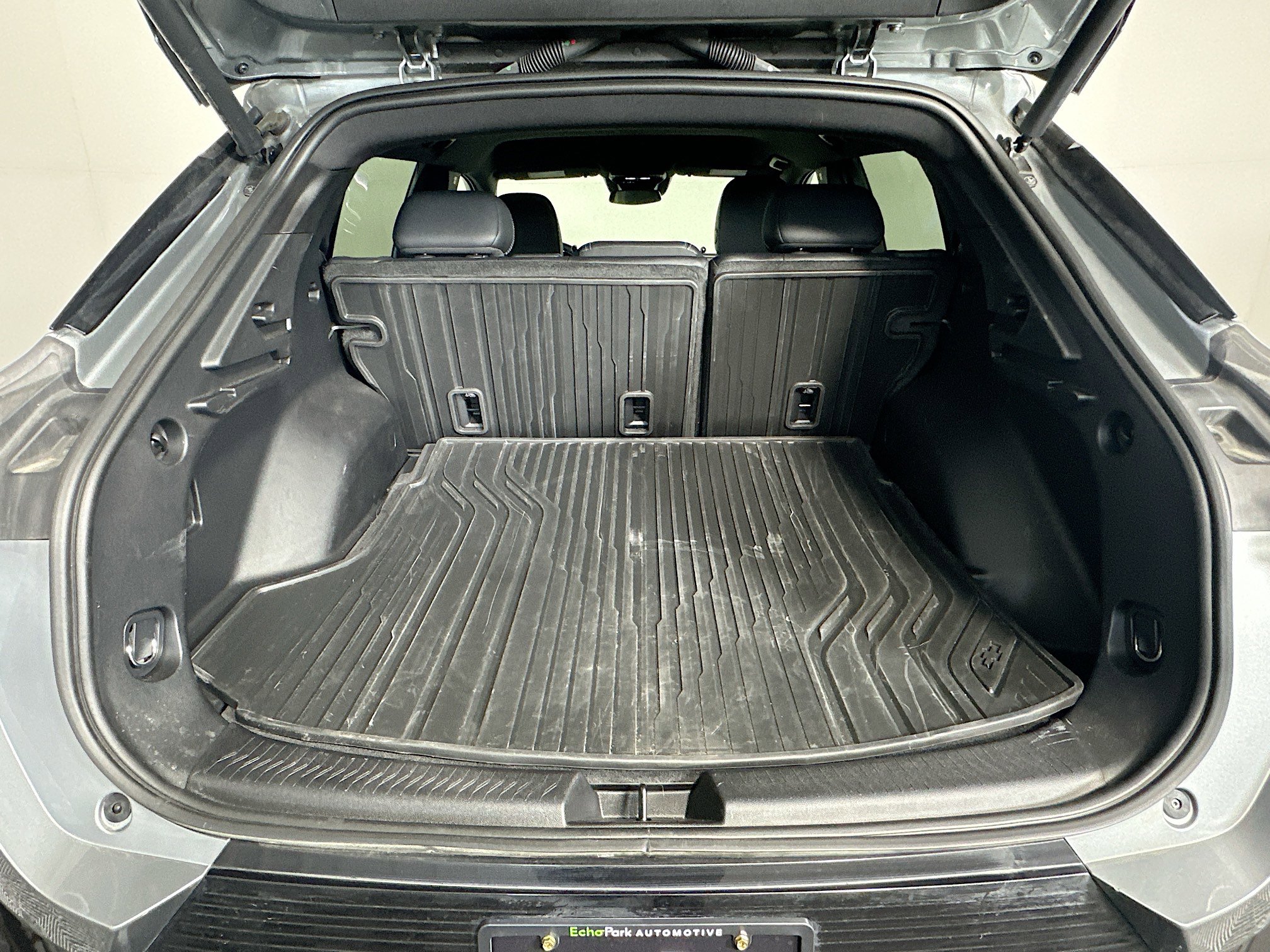 Used 2024 Chevrolet Equinox EV LT FWD image 30