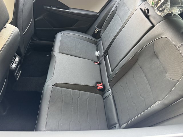 New 2026 Volkswagen Taos SE AWD/4WD image 16