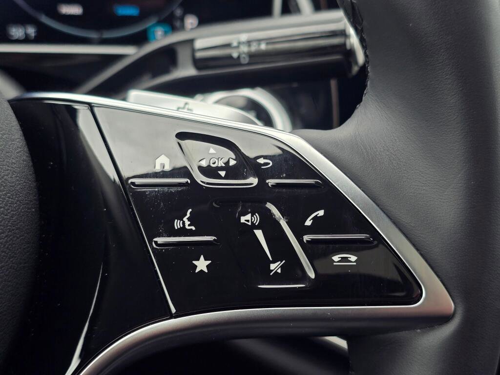 Used 2024 Mercedes-Benz E 450 4MATIC Sedan image 42